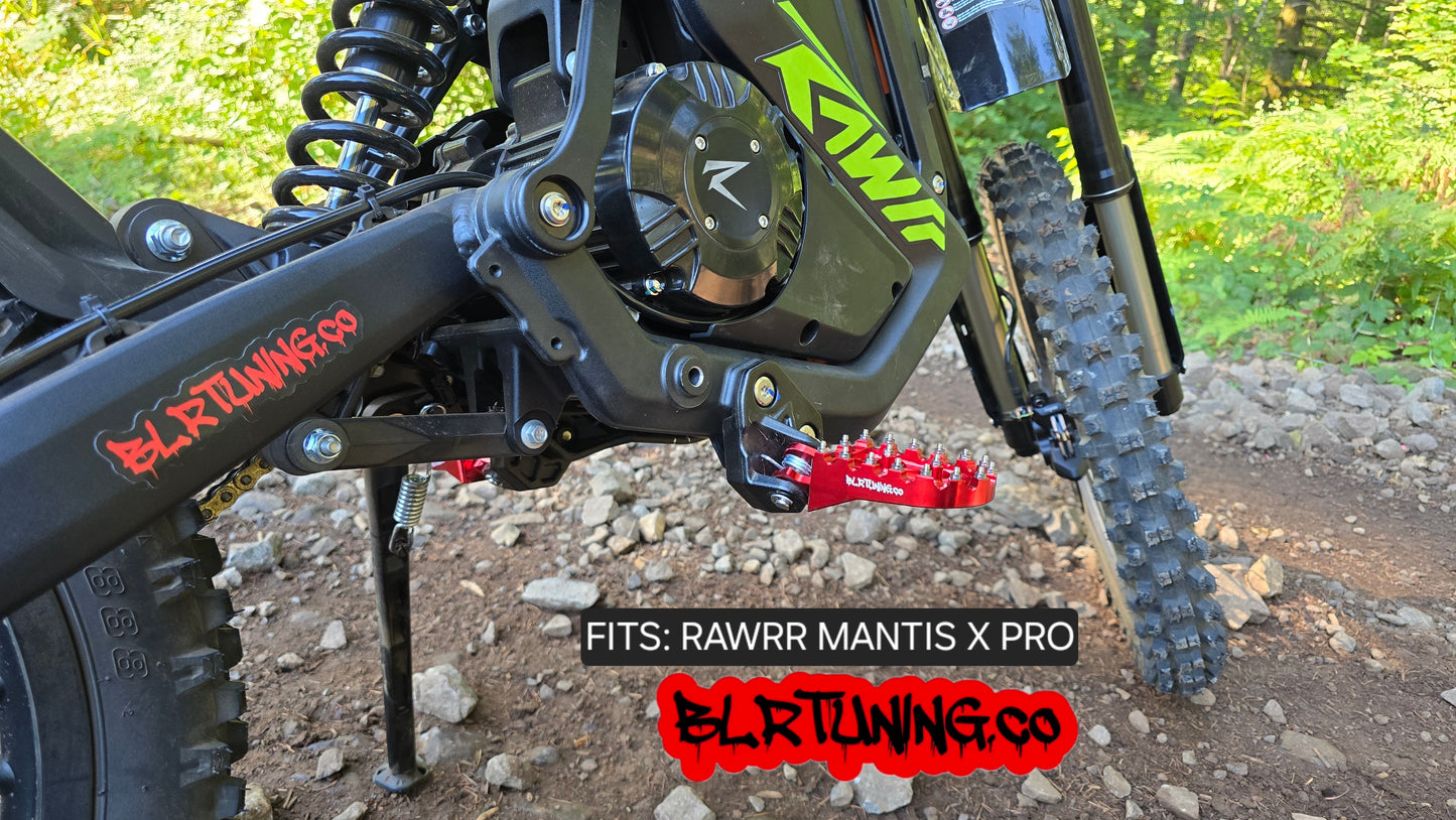 FOOT PEGS FOR RAWRR MANTIS X AND MANTIS X PRO BILLET ALUMINUM WITH STAINLESS STEEL TEETH BY BLR TUNING