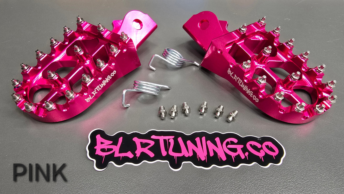 FOOT PEGS FOR RAWRR MANTIS X AND MANTIS X PRO BILLET ALUMINUM WITH STAINLESS STEEL TEETH BY BLR TUNING