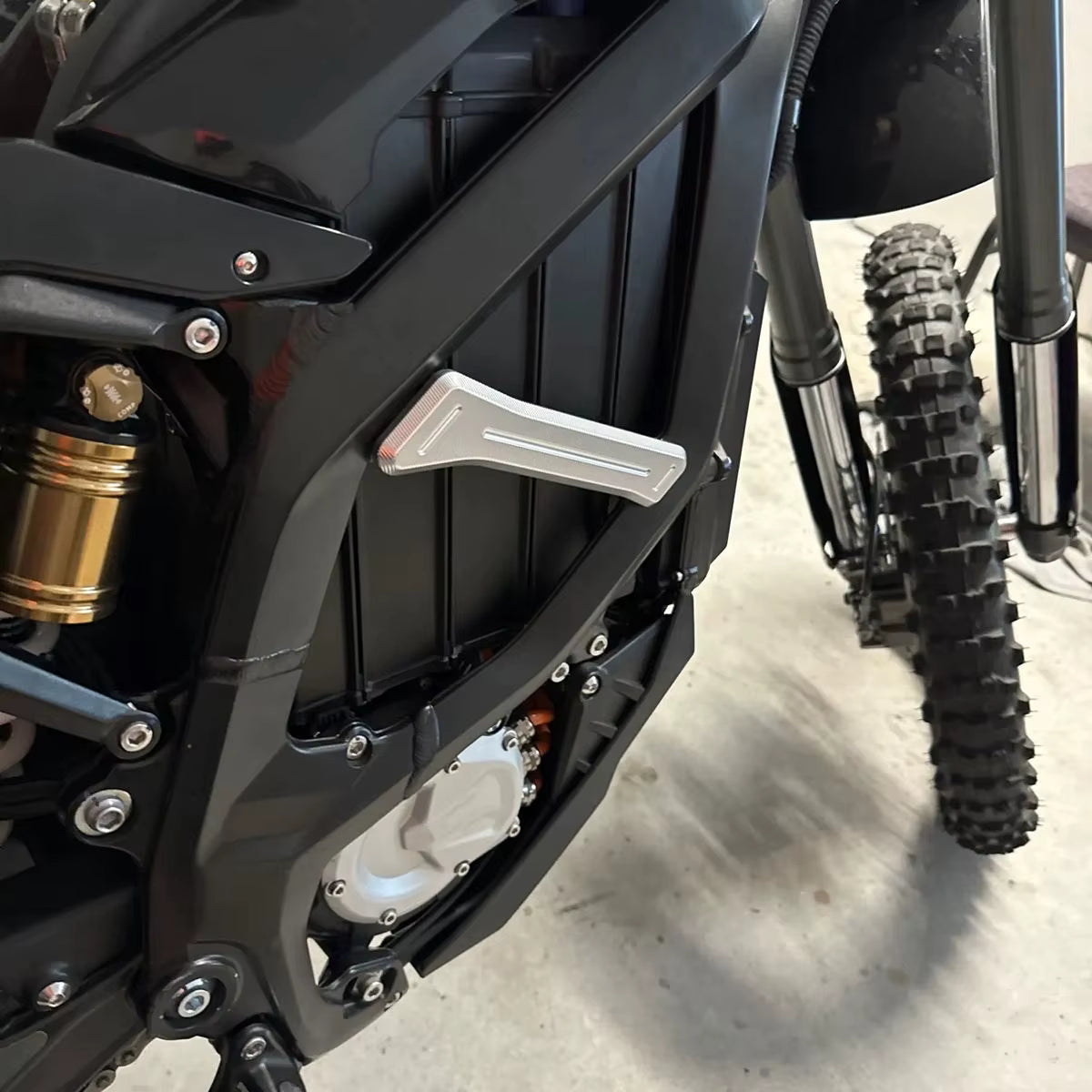 Surron Ultra Bee Battery Protective Bar